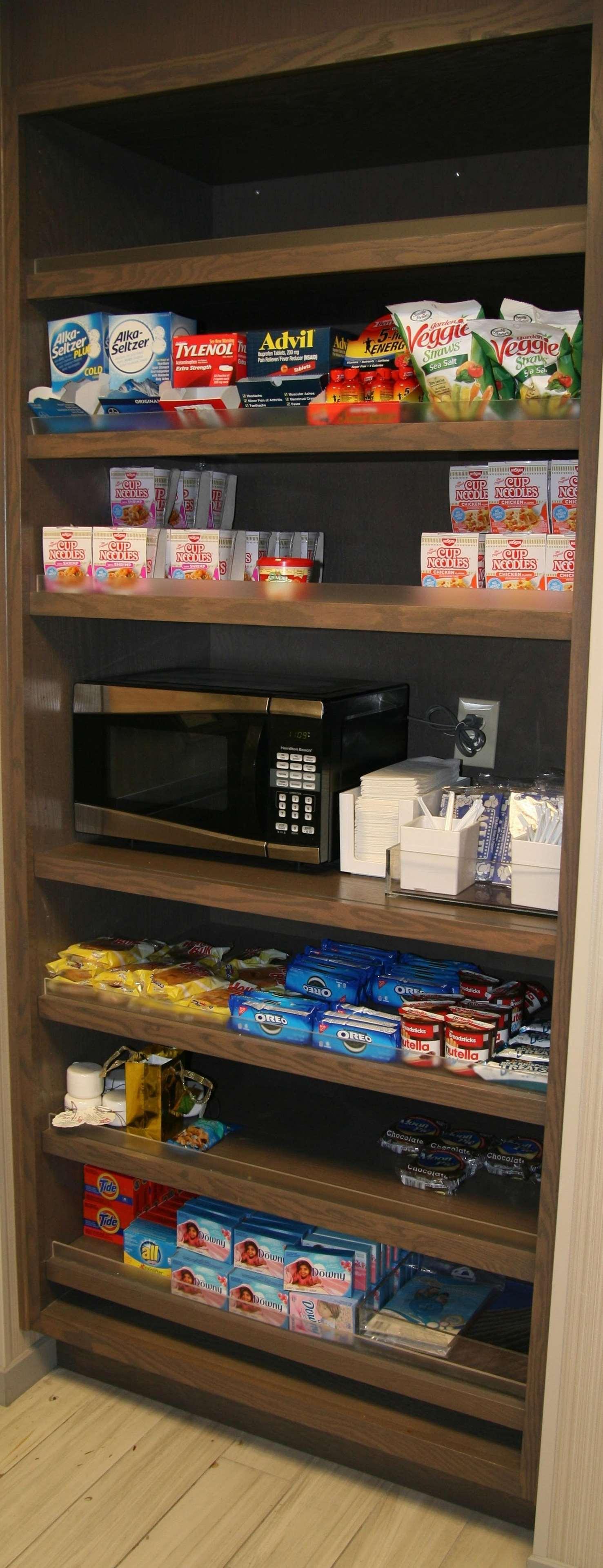 纳什维尔机场汉普顿酒店及套房 外观 照片